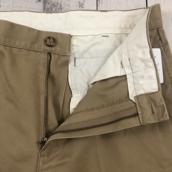 L. L. Bean W31 x L32 Brown Natural Fit Chino Pants - Picture 5 of 8